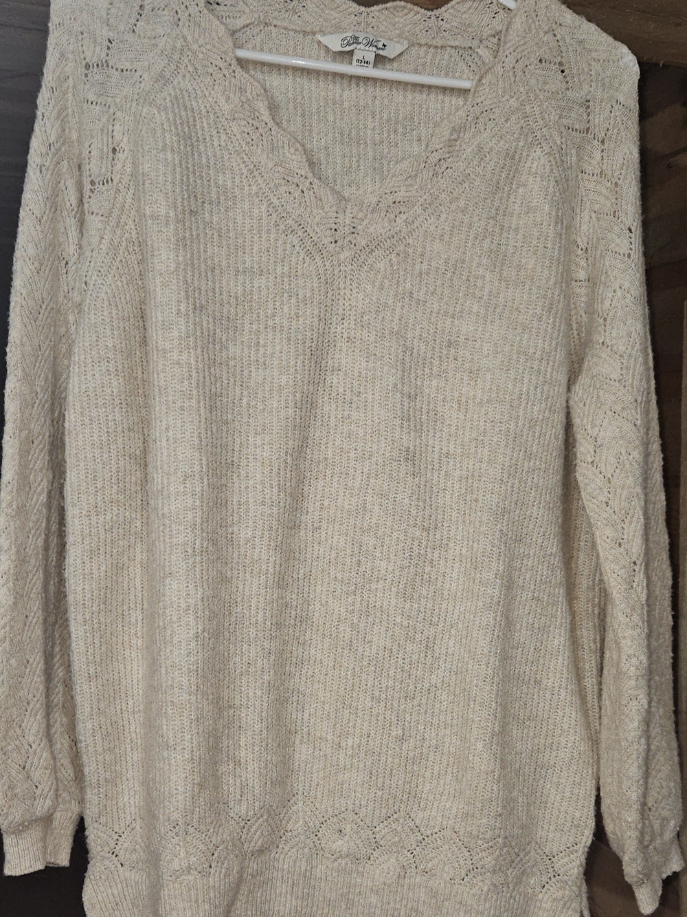 The Pioneer Woman Cream V-Neck Knit Sweater
